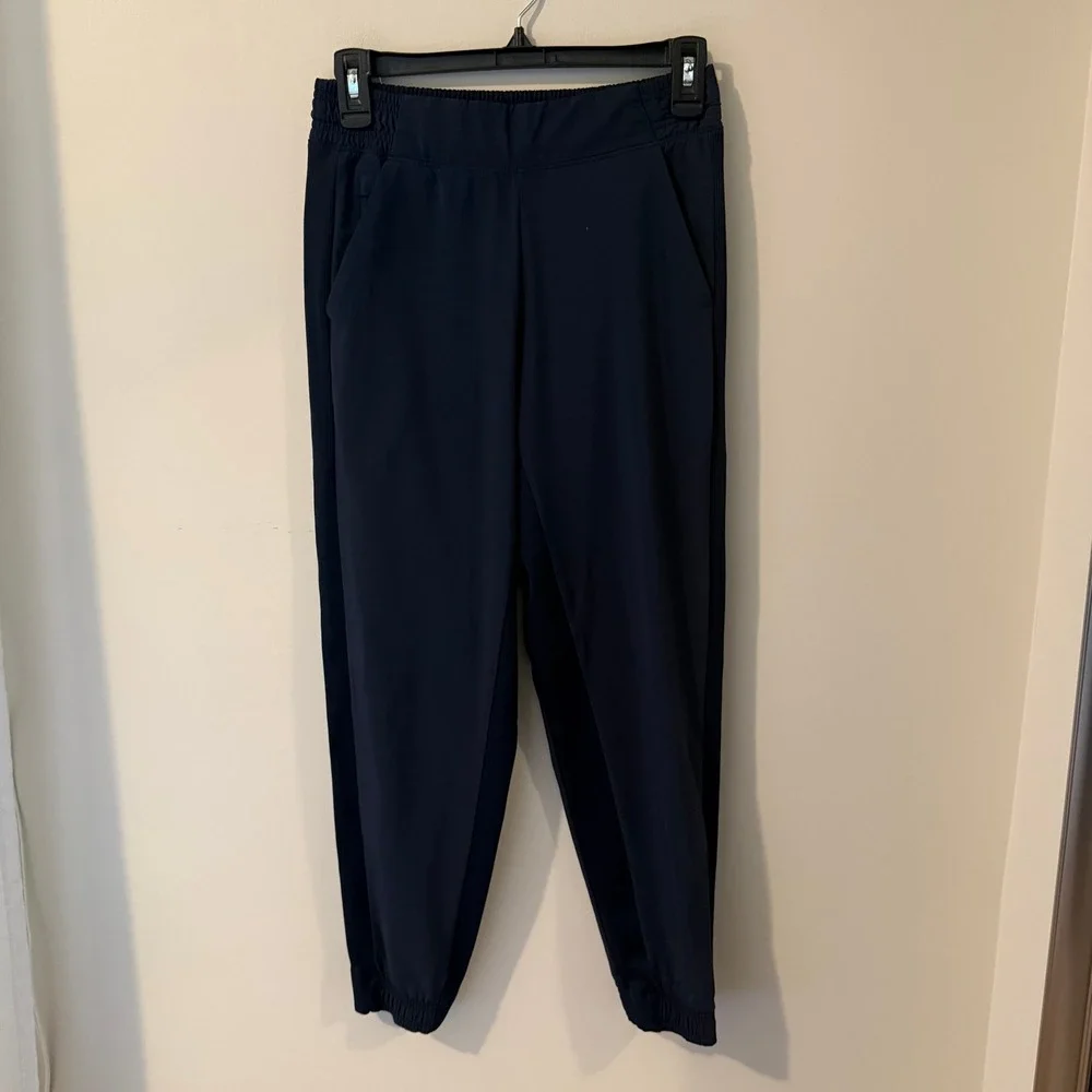Athleta Navy Blue Jogger Pants Ribbed Side Panel Tapered Petite 2P RN 54023